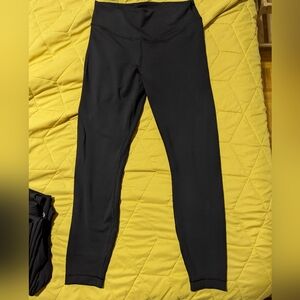 Lululemon Wunder train leggings 25"